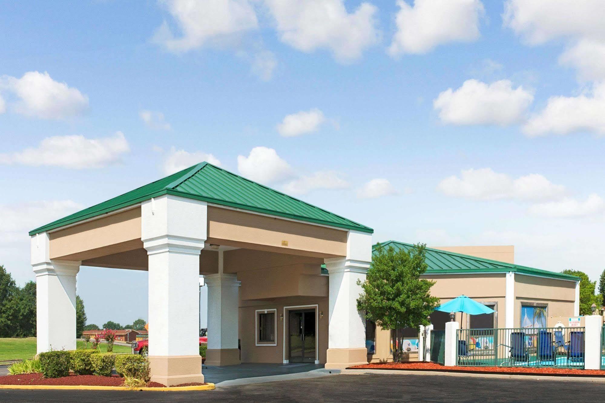 Hallmarc Inn & Suites Of West Memphis Exteriér fotografie